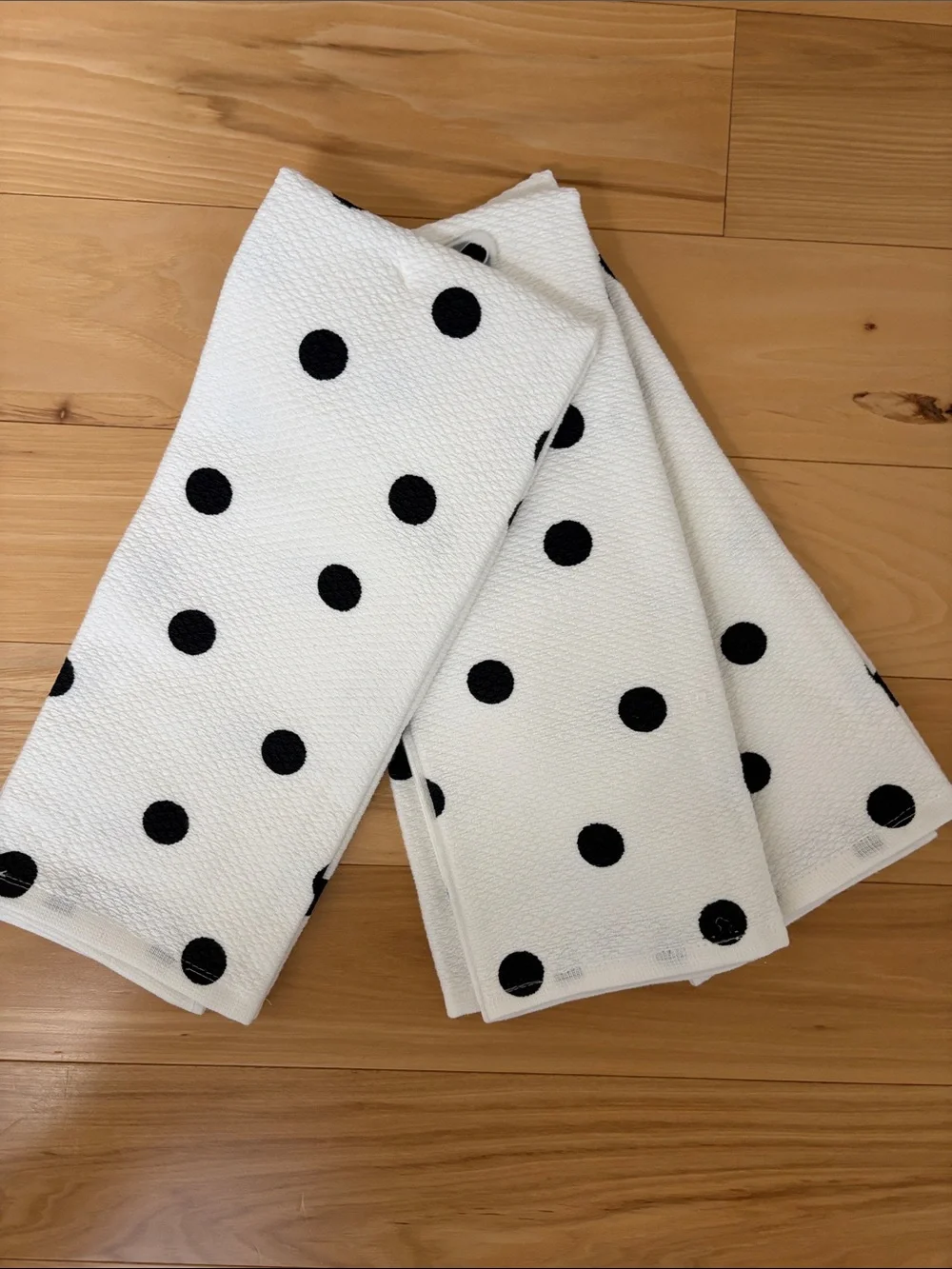 3! kate spade White and Black Polka Dot Kitchen Towels